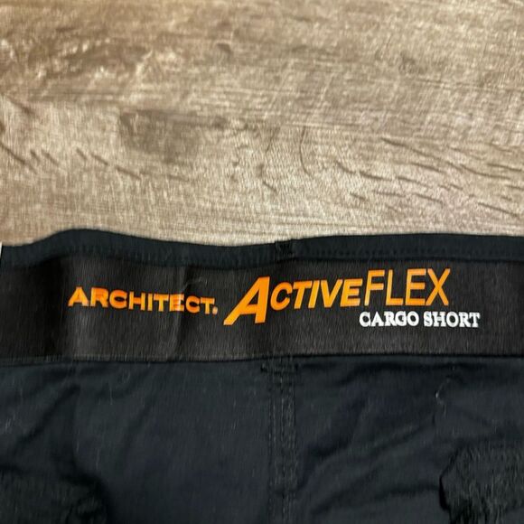 Architect Active Flex Cargo Shorts Size 44w NWT - Picture 2 of 8
